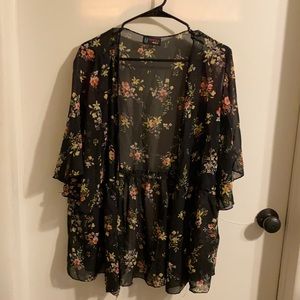 Floral short kimono 2x